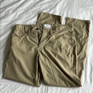 Men’s W 32 L 30 Southern Tide Tan Chinos Pants